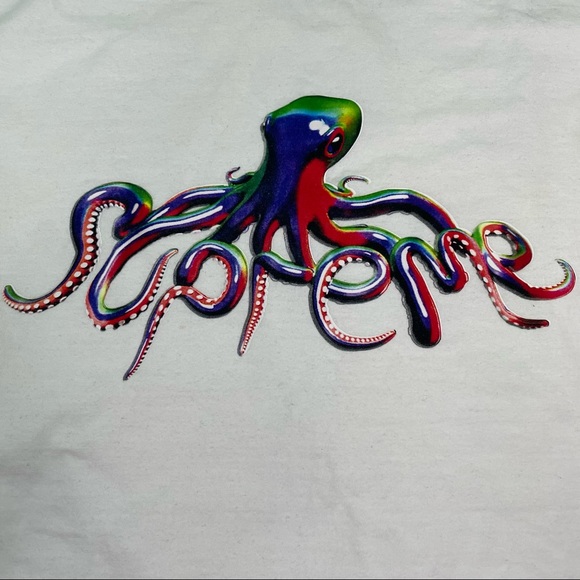 Supreme Spell Out With Octopus Tentacles on White Rare Small Size Tee Shirt - Picture 2 of 5